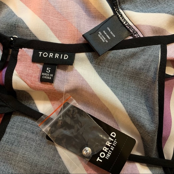 Torrid Top Cami Stripe High Neck Size 4X - Picture 7 of 7